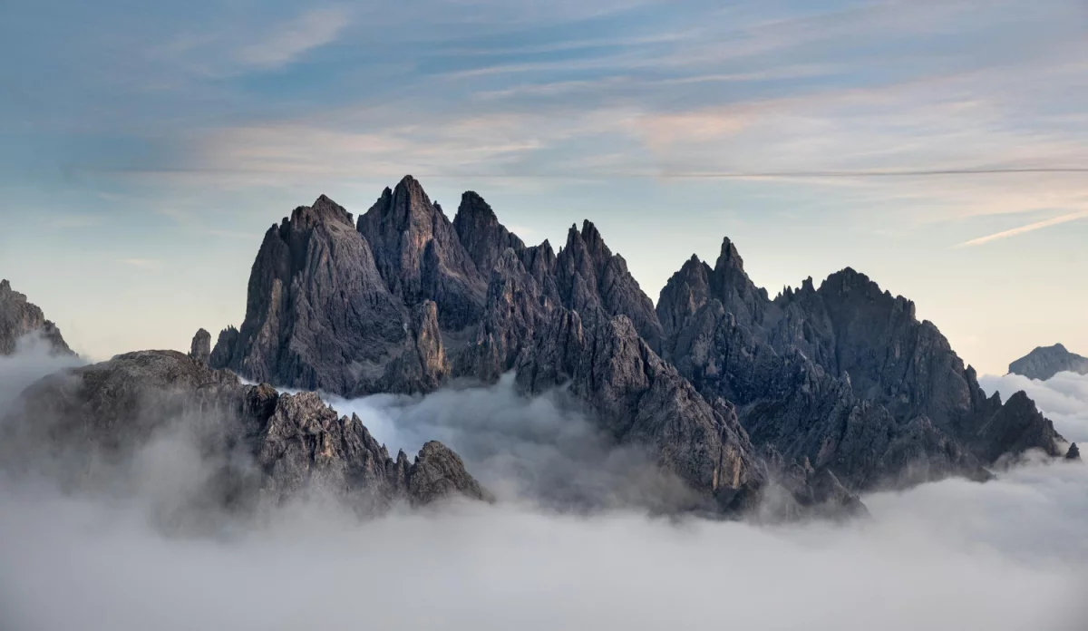 Obliczanie śladu węglowego w firmie z branży budownictwa: Klucz do zrównoważonego rozwoju i efektywności energetycznej